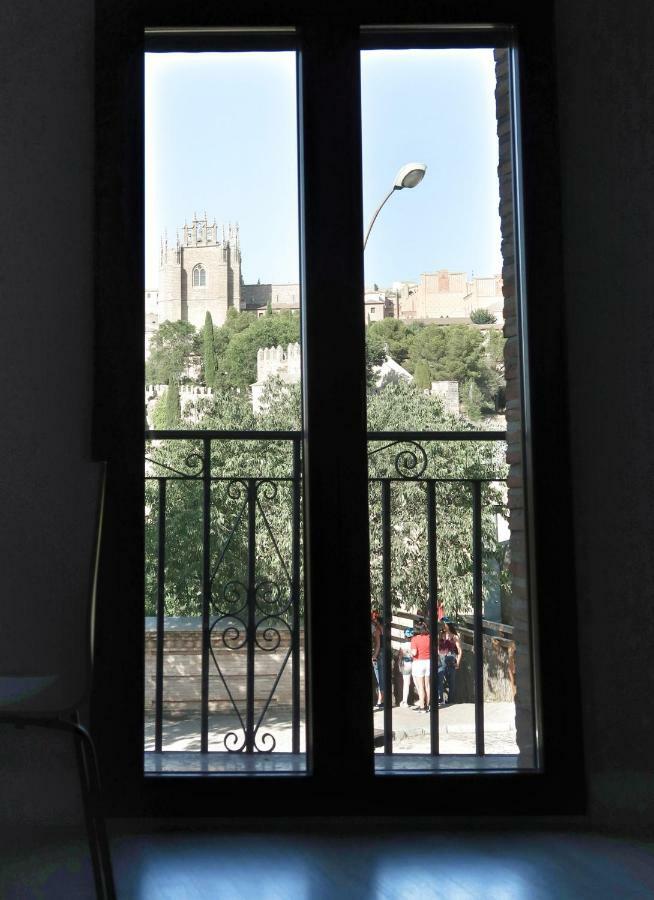 Leyenda De La Cava Apartment Toledo Luaran gambar
